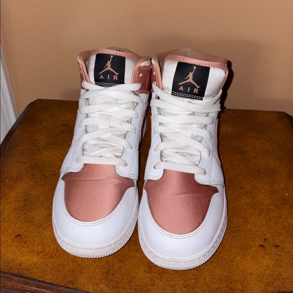 Jordan Kids Sneakers in White and Pink